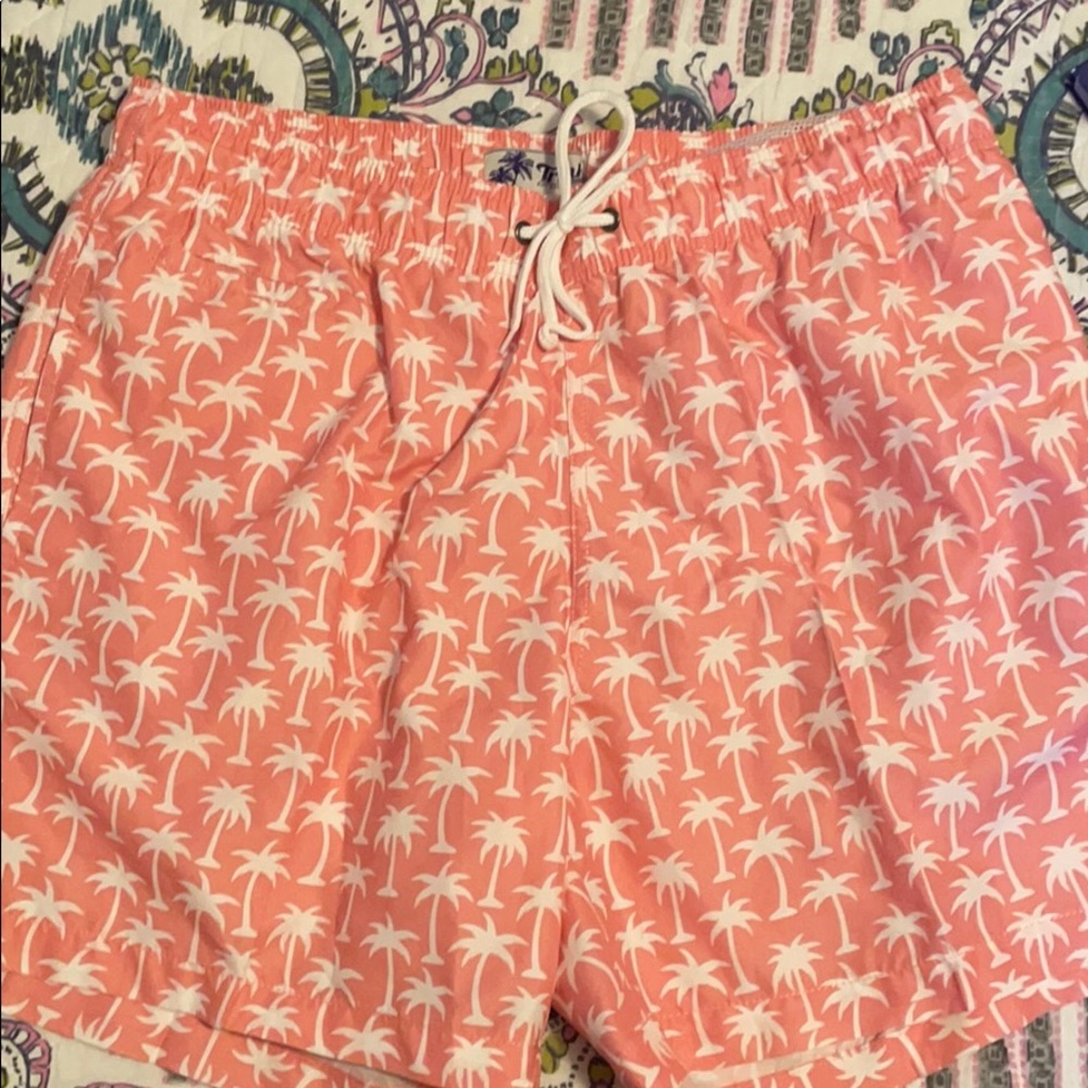 Men short